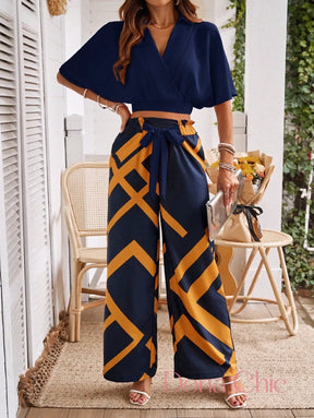Conjunto Transpassado Com Calça Estampada Cintura Alta Conjunto Transpassado Com Calça Estampada Cintura Alta